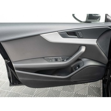 Audi A5  Liftback 2020,  2.0 diesel, automat - Na sprzedaż za 123 850 zł - Pępowo - zdjęcie 9