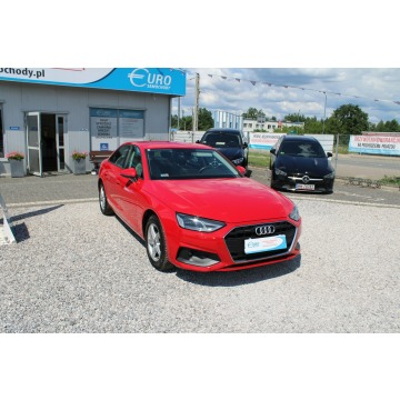 Audi A4  Sedan/Limuzyna 2022,  2.0 diesel, automat - Na sprzedaż za 105 899 zł - Warszawa - zdjęcie 4
