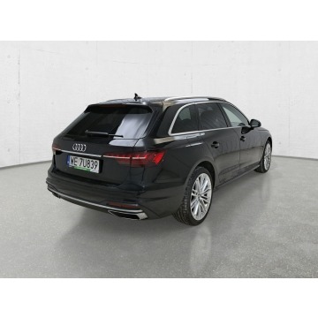 Audi A4  Kombi 2022,  2.0 benzyna, automat - Na sprzedaż za 125 091 zł - Komorniki - zdjęcie 7