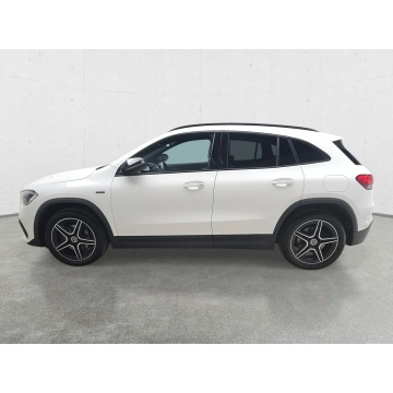 Mercedes - Benz GLA-klasa  Hatchback 2020,  1.3 benzyna, automat - Na sprzedaż za 110 085 zł - Komorniki - zdjęcie 4