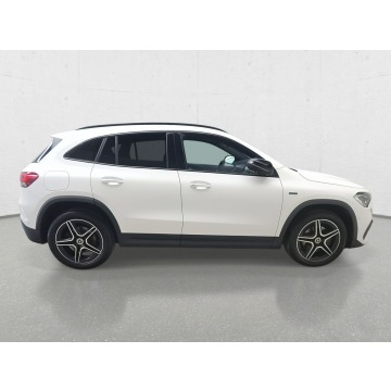 Mercedes - Benz GLA-klasa  Hatchback 2020,  1.3 benzyna, automat - Na sprzedaż za 110 085 zł - Komorniki - zdjęcie 8