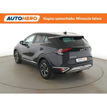 Kia Sportage  SUV 2022,  1.6 benzyna - Na sprzedaż za 81 600 zł - Warszawa - zdjęcie 4