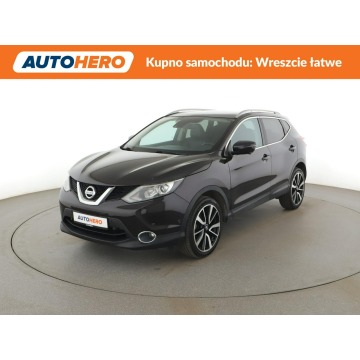 Nissan Qashqai - Tekna skóra panorama navi kamera360 grzane fotele tempomat