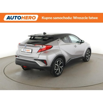 Toyota C-HR  SUV 2017,  1.8 hybryda, automat - Na sprzedaż za 74 200 zł - Warszawa - zdjęcie 7