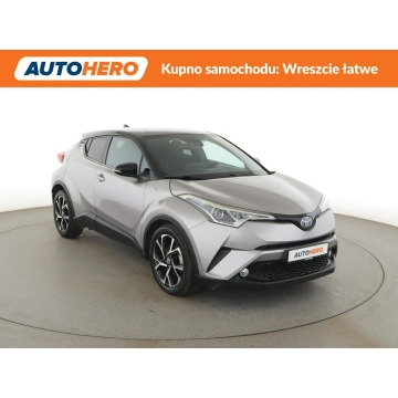 Toyota C-HR  SUV 2017,  1.8 hybryda, automat - Na sprzedaż za 74 200 zł - Warszawa - zdjęcie 10