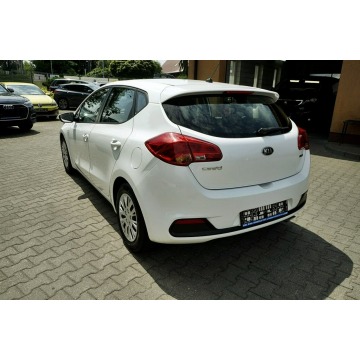 Kia Ceed  Hatchback 2016,  1.4 diesel - Na sprzedaż za 26 800 zł - Płock - zdjęcie 4