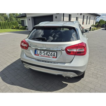 Mercedes - Benz GLA-klasa  SUV 2016,  2.0 benzyna, automat - Na sprzedaż za 64 900 zł - Drelów - zdjęcie 7