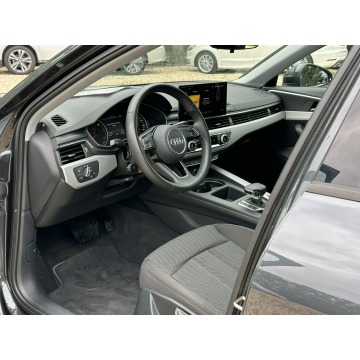 Audi A4  Sedan/Limuzyna 2022,  2.0 benzyna, automat - Na sprzedaż za 96 800 zł - Pęcice - zdjęcie 11