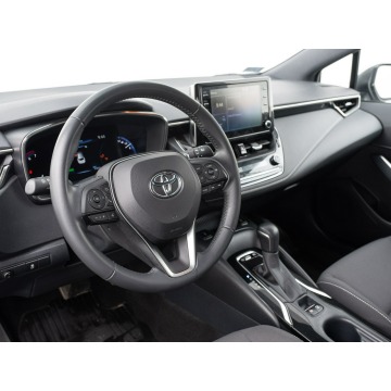 Toyota Corolla  Kombi 2022,  1.8 hybryda, automat - Na sprzedaż za 82 700 zł - Gdańsk - zdjęcie 6