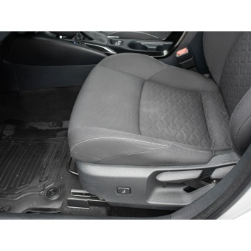 Toyota Corolla  Kombi 2022,  1.8 hybryda, automat - Na sprzedaż za 82 700 zł - Gdańsk - zdjęcie 10