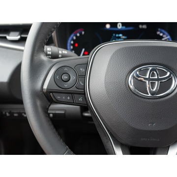 Toyota Corolla  Kombi 2022,  1.8 hybryda, automat - Na sprzedaż za 82 700 zł - Gdańsk - zdjęcie 12