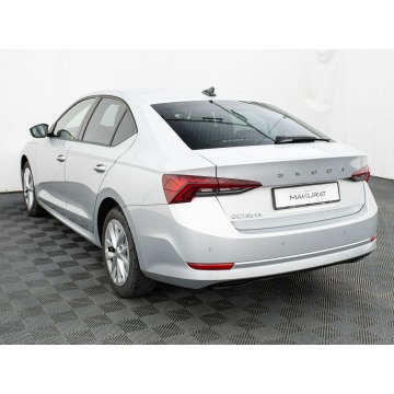 Skoda Octavia  Sedan/Limuzyna 2023,  1.5 benzyna - Na sprzedaż za 82 700 zł - Gdańsk - zdjęcie 4