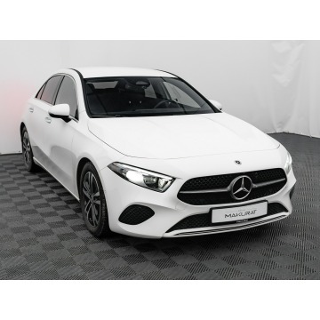Mercedes - Benz A-klasa  Sedan/Limuzyna 2023,  2.0 diesel, automat - Na sprzedaż za 120 800 zł - Gdańsk - zdjęcie 3