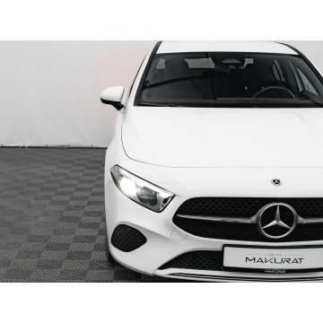 Mercedes - Benz A-klasa  Sedan/Limuzyna 2023,  2.0 diesel, automat - Na sprzedaż za 120 800 zł - Gdańsk - zdjęcie 8