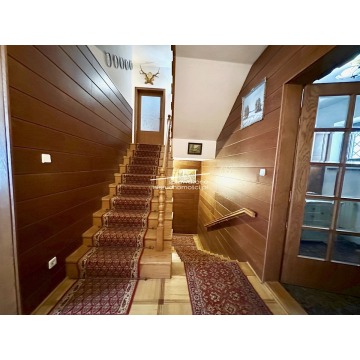 Sprzedam dom Warszawa, Wilanów -  dwupiętrowy,  pow.  414 m2,  działka:   1000 m2 - zdjęcie 4