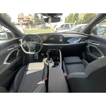 Audi Q5  SUV 2026,  2.0 benzyna, automat - Na sprzedaż za 242 894 zł - Radom - zdjęcie 10