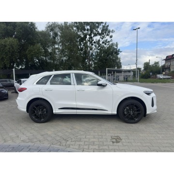 Audi Q5  SUV 2026,  2.0 diesel, automat - Na sprzedaż za 252 672 zł - Radom - zdjęcie 6
