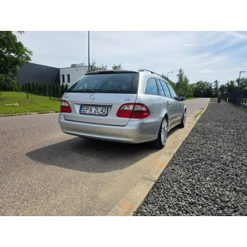 Mercedes - Benz E-klasa  Kombi 2003,  3.2 diesel, automat - Na sprzedaż za 18 900 zł - Pabianice - zdjęcie 7