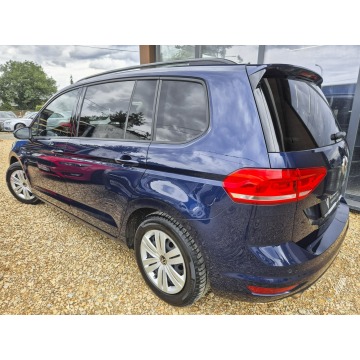 Volkswagen Touran  Minivan/Van 2019,  2.0 diesel, automat - Na sprzedaż za 49 899 zł - Tychy - zdjęcie 4