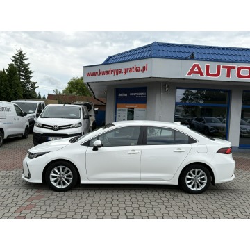 Toyota Corolla  Sedan/Limuzyna 2022,  1.5 benzyna+LPG - Na sprzedaż za 62 900 zł - Tarnowskie Góry - zdjęcie 9