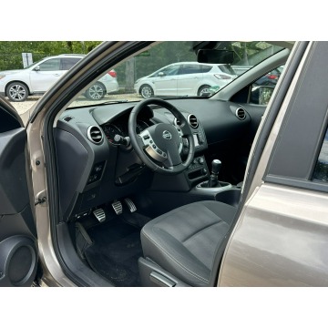 Nissan Qashqai  SUV 2011,  2.0 benzyna - Na sprzedaż za 32 800 zł - Pęcice - zdjęcie 10