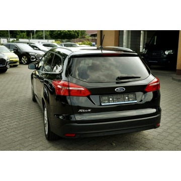 Ford Focus  Kombi 2018,  1.5 diesel - Na sprzedaż za 26 600 zł - Płock - zdjęcie 5