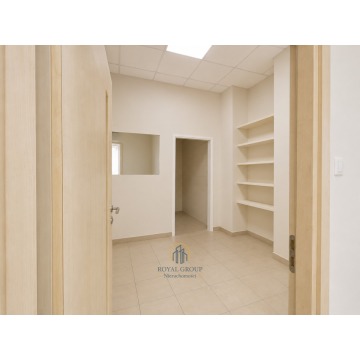 Atrakcyjny lokal usługowo-handlowy 204 m² - Lokale użytkowe do w... - Lublin - zdjęcie 4