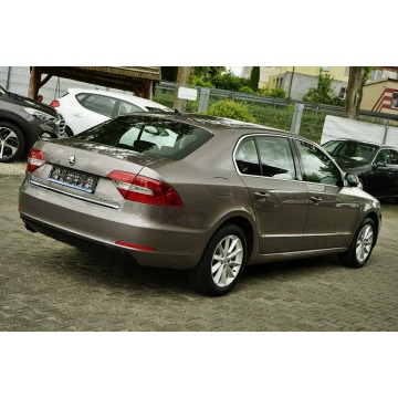 Skoda Superb  Sedan/Limuzyna 2014,  1.6 diesel - Na sprzedaż za 27 500 zł - Płock - zdjęcie 7