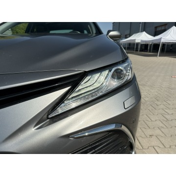 Toyota Camry  Sedan/Limuzyna 2023,  2.5 hybryda, automat - Na sprzedaż za 128 000 zł - Jawczyce - zdjęcie 9