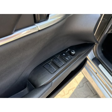 Toyota Camry  Sedan/Limuzyna 2023,  2.5 hybryda, automat - Na sprzedaż za 128 000 zł - Jawczyce - zdjęcie 12