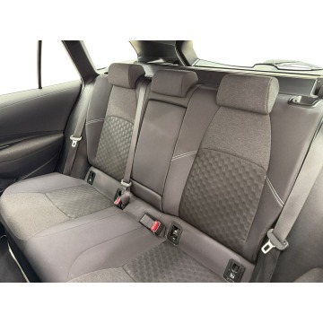 Toyota Corolla  Kombi 2023,  1.8 hybryda, automat - Na sprzedaż za 89 900 zł - Warszawa - zdjęcie 12