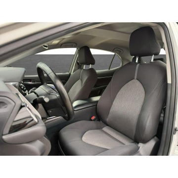 Toyota Camry  Sedan/Limuzyna 2023,  2.5 hybryda, automat - Na sprzedaż za 95 900 zł - Warszawa - zdjęcie 10