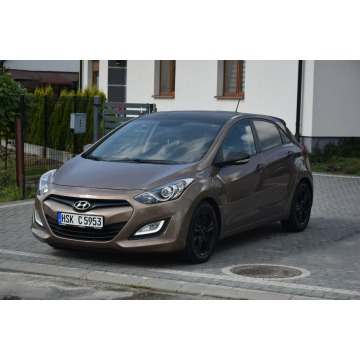 Hyundai i30 - 1.4B MPI Navi Kamera 99 TYS KM Oryginał Lakier Sprowadzony