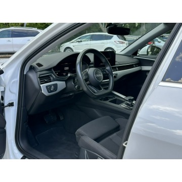 Audi A4  Kombi 2021,  2.0 benzyna, automat - Na sprzedaż za 96 800 zł - Pęcice - zdjęcie 11