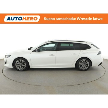 Peugeot 508  Kombi 2019,  1.6 hybryda, automat - Na sprzedaż za 71 900 zł - Warszawa - zdjęcie 2