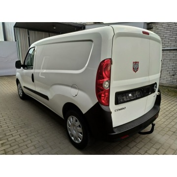 Opel Combo 2015,  1.2 diesel - Na sprzedaż za 20 900 zł - Strzała - zdjęcie 5
