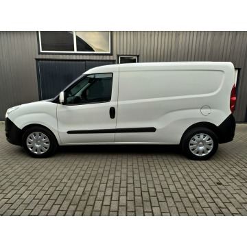 Opel Combo 2015,  1.2 diesel - Na sprzedaż za 20 900 zł - Strzała - zdjęcie 4