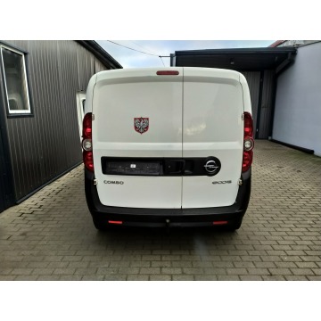 Opel Combo 2015,  1.2 diesel - Na sprzedaż za 20 900 zł - Strzała - zdjęcie 6
