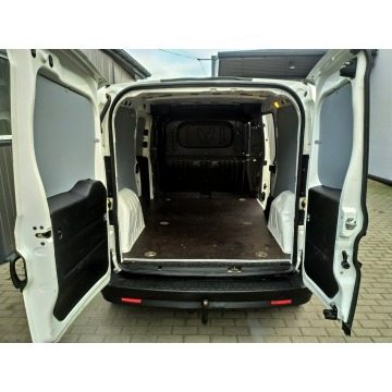 Opel Combo 2015,  1.2 diesel - Na sprzedaż za 20 900 zł - Strzała - zdjęcie 7