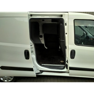 Opel Combo 2015,  1.2 diesel - Na sprzedaż za 20 900 zł - Strzała - zdjęcie 10