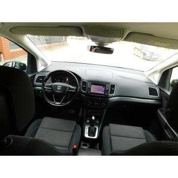 Seat Alhambra  Kombi 2019,  2.0 diesel, automat - Na sprzedaż za 59 980 zł - Żyrardów - zdjęcie 8