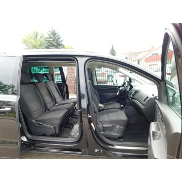 Seat Alhambra  Kombi 2019,  2.0 diesel, automat - Na sprzedaż za 59 980 zł - Żyrardów - zdjęcie 9