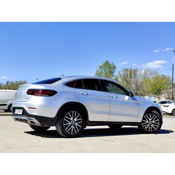Mercedes - Benz GLC-klasa  Terenowy 2019,  2.0 benzyna, automat - Na sprzedaż za 159 998 zł - Warszawa - zdjęcie 6