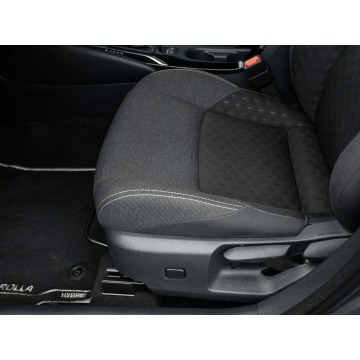 Toyota Corolla  Kombi 2023,  1.8 hybryda, automat - Na sprzedaż za 90 700 zł - Gdańsk - zdjęcie 10