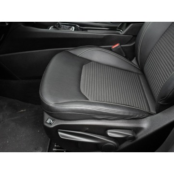 Jeep Compass  SUV 2022,  1.5 hybryda, automat - Na sprzedaż za 94 700 zł - Gdynia - zdjęcie 10