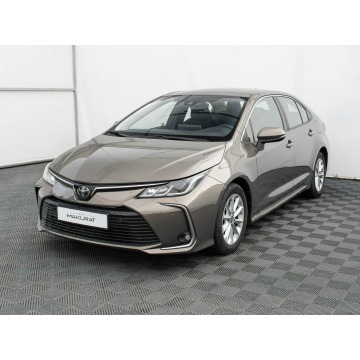Toyota Corolla  Sedan/Limuzyna 2022,  1.5 benzyna, automat - Na sprzedaż za 77 700 zł - Gdynia - zdjęcie 2