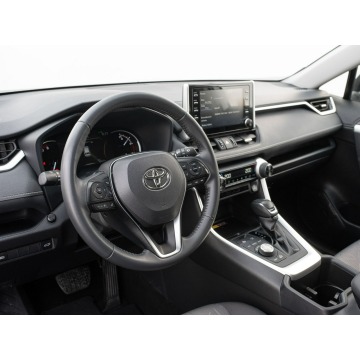 Toyota   SUV 2022,  2.0 benzyna, automat - Na sprzedaż za 117 700 zł - Gdynia - zdjęcie 6
