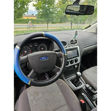 Ford Focus  Kombi 2005,  1.6 diesel - Na sprzedaż za 2 700,00 zł - Głogów - zdjęcie 7