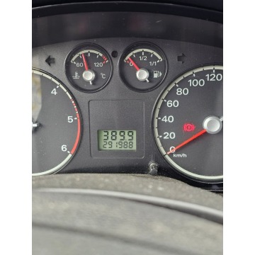 Ford Focus  Kombi 2005,  1.6 diesel - Na sprzedaż za 2 700,00 zł - Głogów - zdjęcie 10