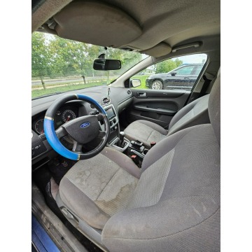Ford Focus  Kombi 2005,  1.6 diesel - Na sprzedaż za 2 700,00 zł - Głogów - zdjęcie 9
